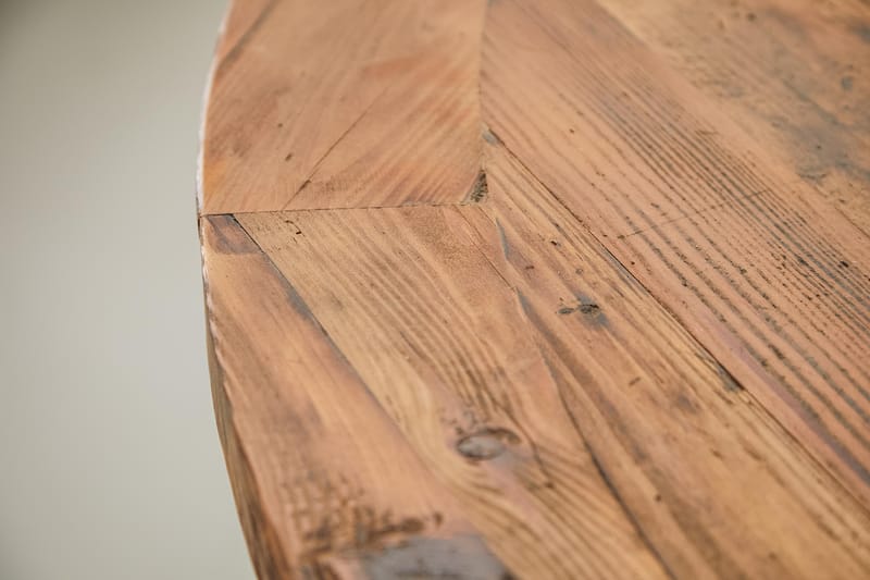 Lyon Spisebordssæt Ø150 cm Rund med 4 stk Viktoria Stole - Vintage Natur/Hvid/Grå - Møbler - Borde - Spisebordssæt