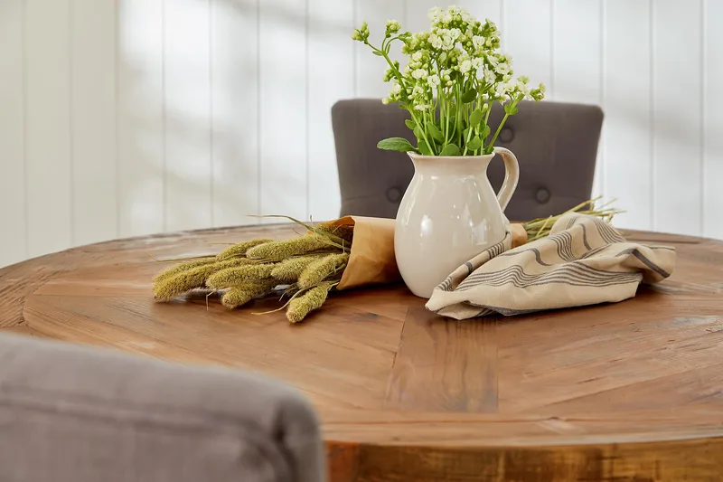 Lyon Spisebordssæt Rund med 4 st Viktoria Lænestol - Træ/Hvid/Grå - Møbler - Borde - Spisebordssæt