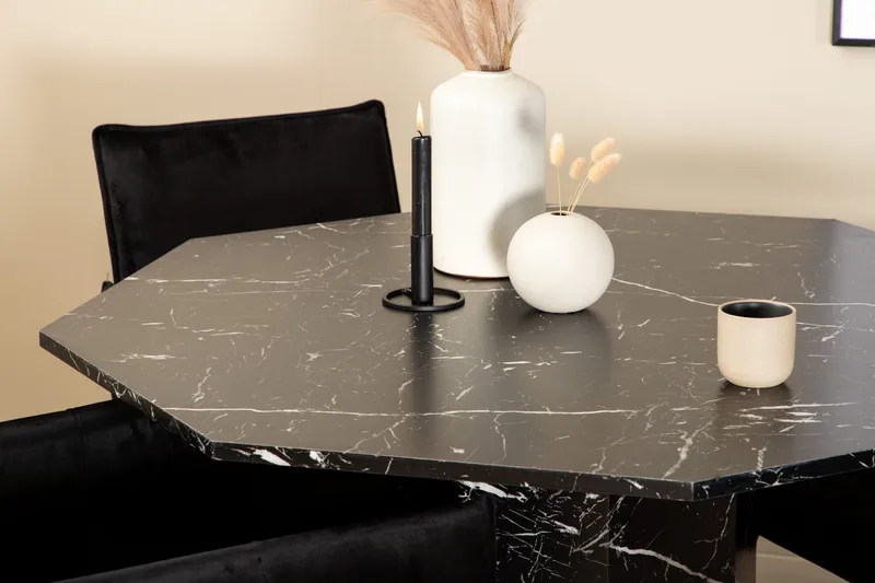 Marbs rundt spisebord med 4st Pippi spisebordsstol - Møbler - Borde - Spisebordssæt