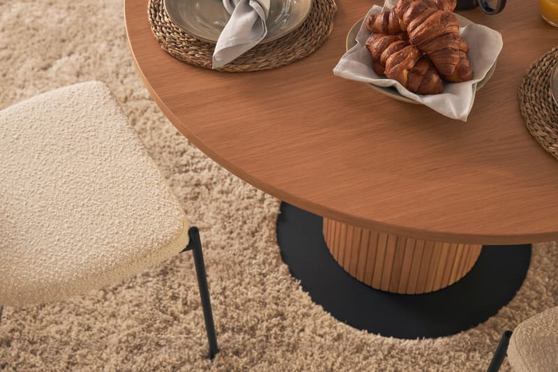 Noira Matbord 120 cm Valnöt Runt med 4st Gemmiano Mat - Brun - Møbler - Borde - Spisebordssæt