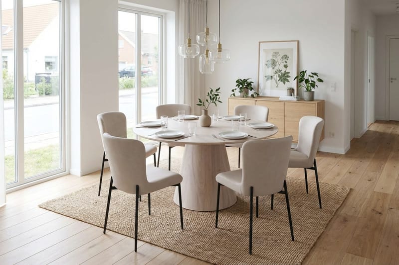Siena spisegruppe rund 130 cm hvidlaseret med 6 Elsie-spisestole - Hvidlaseret/Beige - Møbler - Borde - Spisebordssæt