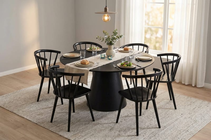Siena spisegruppe rund 150 cm Sort med 6 Tyrö spisestole - Sort - Møbler - Borde - Spisebordssæt