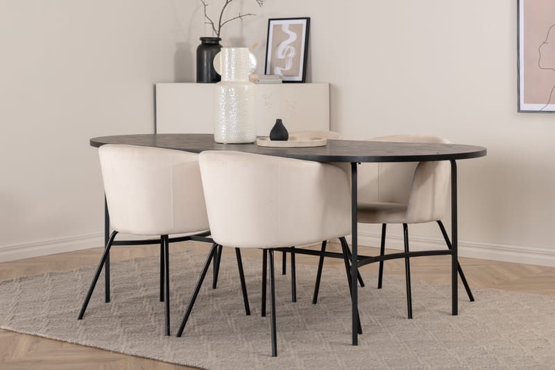 Skate ovalt spisebord med 4 Berit Spisebordsstol - Spisebordssæt
