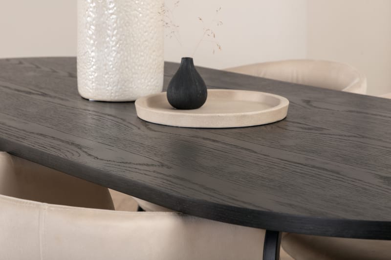 Skate ovalt spisebord med 4 Berit Spisebordsstol - Spisebordssæt