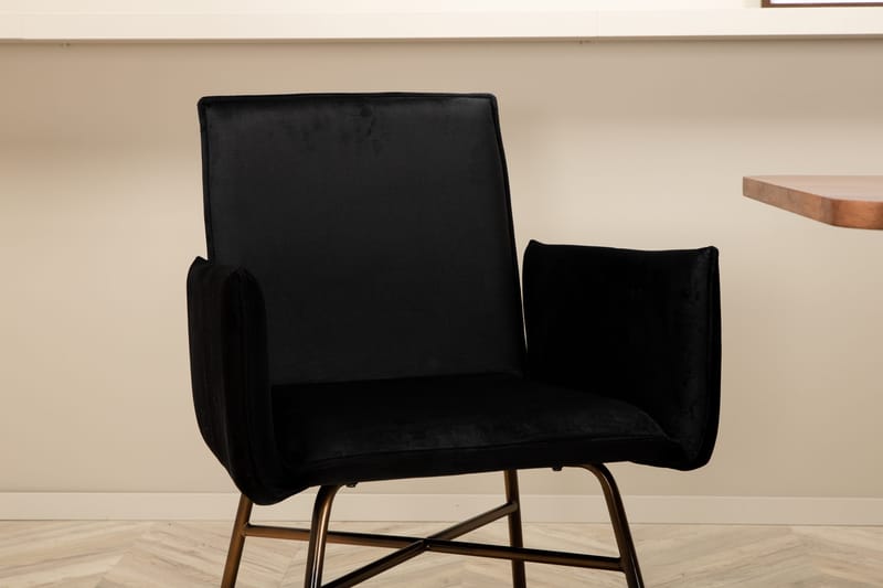 Unos Spisebordssæt 200 cm inkl 4 Pipi Stole - Valnødsbrun/Sort/Kopper - Møbler - Borde - Spisebordssæt