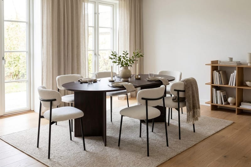 Vera spisegruppe rektangulær 180 cm røget eg med 6 Lucy spisestole - Røget eg - Møbler - Borde - Spisebordssæt