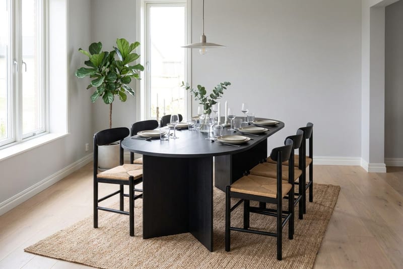 Vera spisegruppe rektangulær 180 cm sort med 6 Malte spisestole - Møbler - Borde - Spisebordssæt