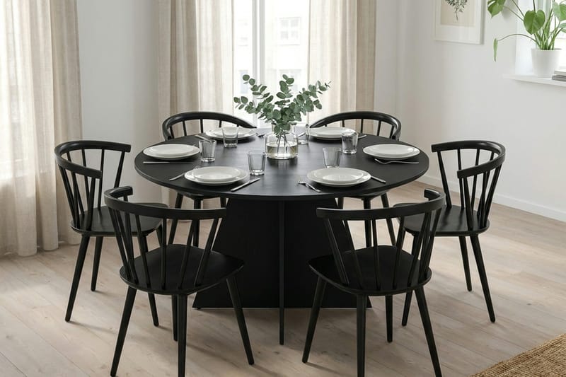 Vera spisegruppe rundt 130 cm sort med 6 Tyrö spisebordsstole - Sort - Møbler - Borde - Spisebordssæt