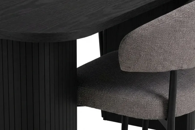 Spisegruppe Bark Kopparbo spisebord 200 cm med 6 Sawako greige stole Sort|Greige - Møbler - Borde - Spisebordssæt