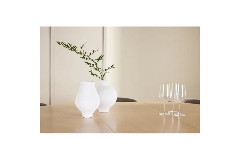 Spisegruppe Strada Rundt 120/170 cm Hvid med Edina Stole 6 stk, Sort / Brun - 6 stk, Sort / Brun - Møbler - Borde - Spisebordssæt