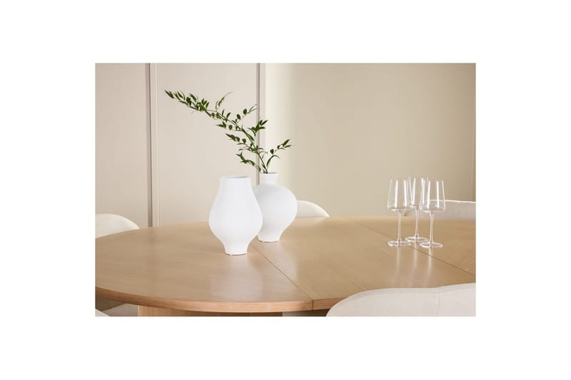 Spisegruppe Strada Rundt 120/170 cm Hvid med Lilja Stole 6 stk - 6 stk - Møbler - Borde - Spisebordssæt