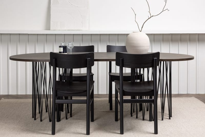 Stone spisebord 220x100x74 cm ovalt med 4 Montros spisebordsstole
