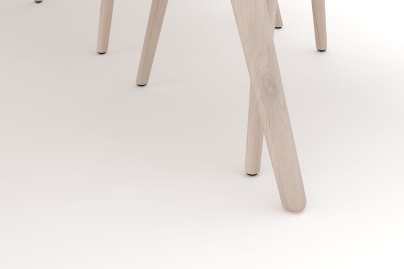 Tyrö Spisebordssæt med 6 Tyrö Armlænssstole - Møbler - Borde - Spisebordssæt