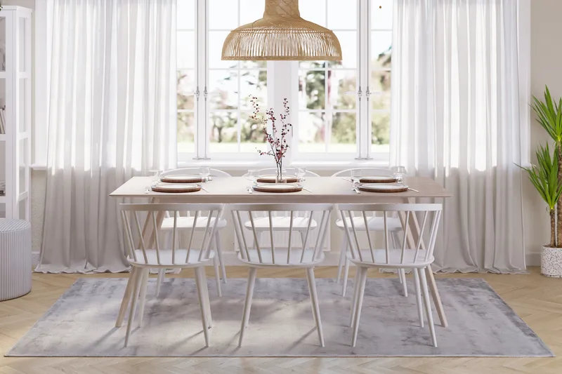 Tyrö Spisebordssæt med 6 Tyrö Armlænssstole - Møbler - Borde - Spisebordssæt