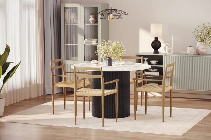 Uppveda Spisebord 120 cm Rund med 4 stk Jamna Karmstkolar - Sort/Hvid - Møbler - Borde - Spisebordssæt