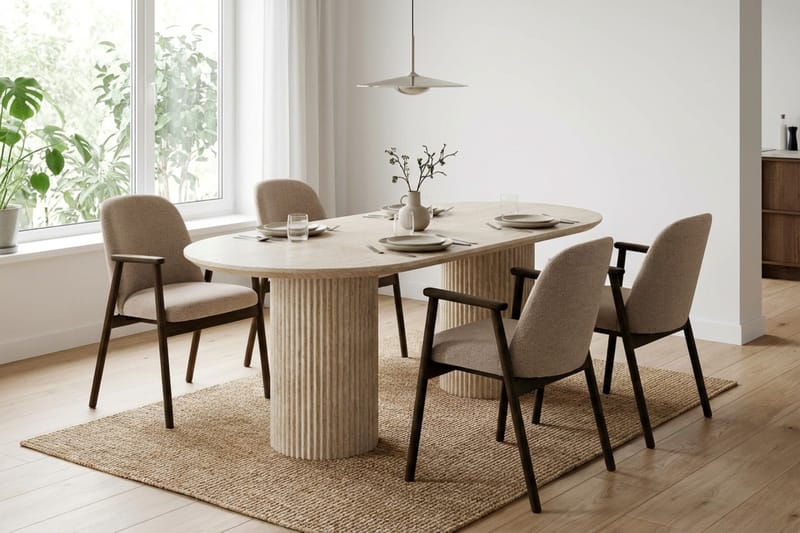 Uppveda Spisegruppe 180 cm Oval Travertin med 4 Reciclar Spisestole - Travertin/Greige - Møbler - Borde - Spisebordssæt