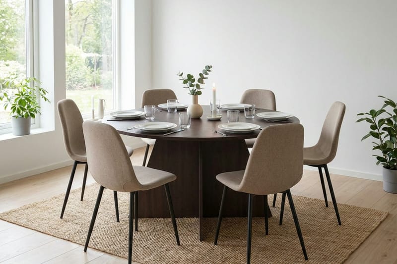 Vera spisegruppe rund 150 cm røget eg med 6 Nibe-spisestole - Røget eg - Møbler - Borde - Spisebordssæt