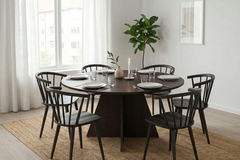 Vera spisegruppe rund 150 cm røget eg med 6 Tyrö-spisestole - Røget eg - Møbler - Borde - Spisebordssæt