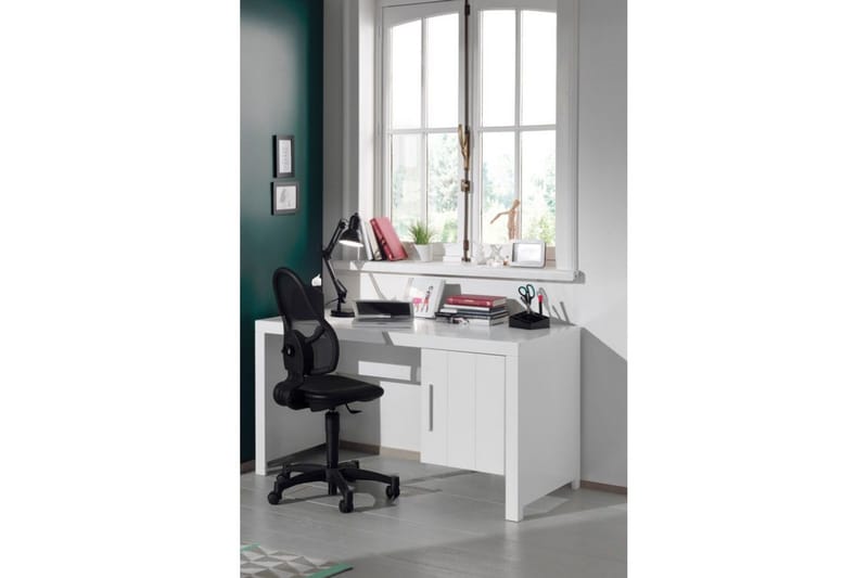 Seng med lamelbund Natbord 3-dørs garderobeskab Skrivebord Bogreol Erik - Møbler - Møbelsæt - Møbelsæt til soveværelse