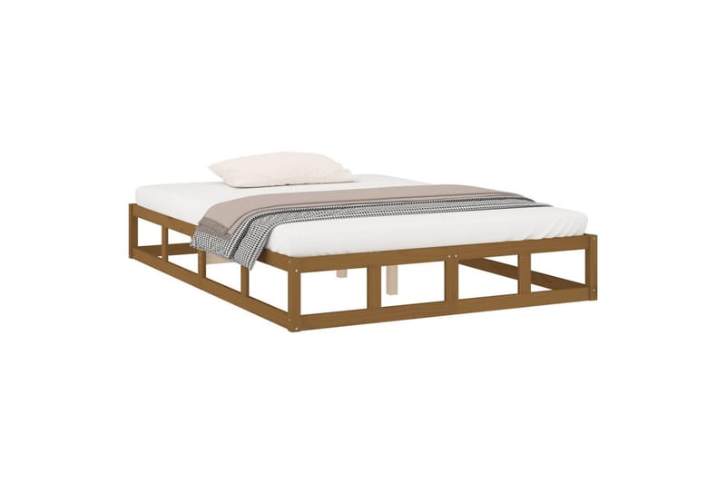 beBasic sengeramme 120x190 cm Small Double massivt træ gyldenbrun - Brun - Møbler - Senge - Sengeramme & sengestel