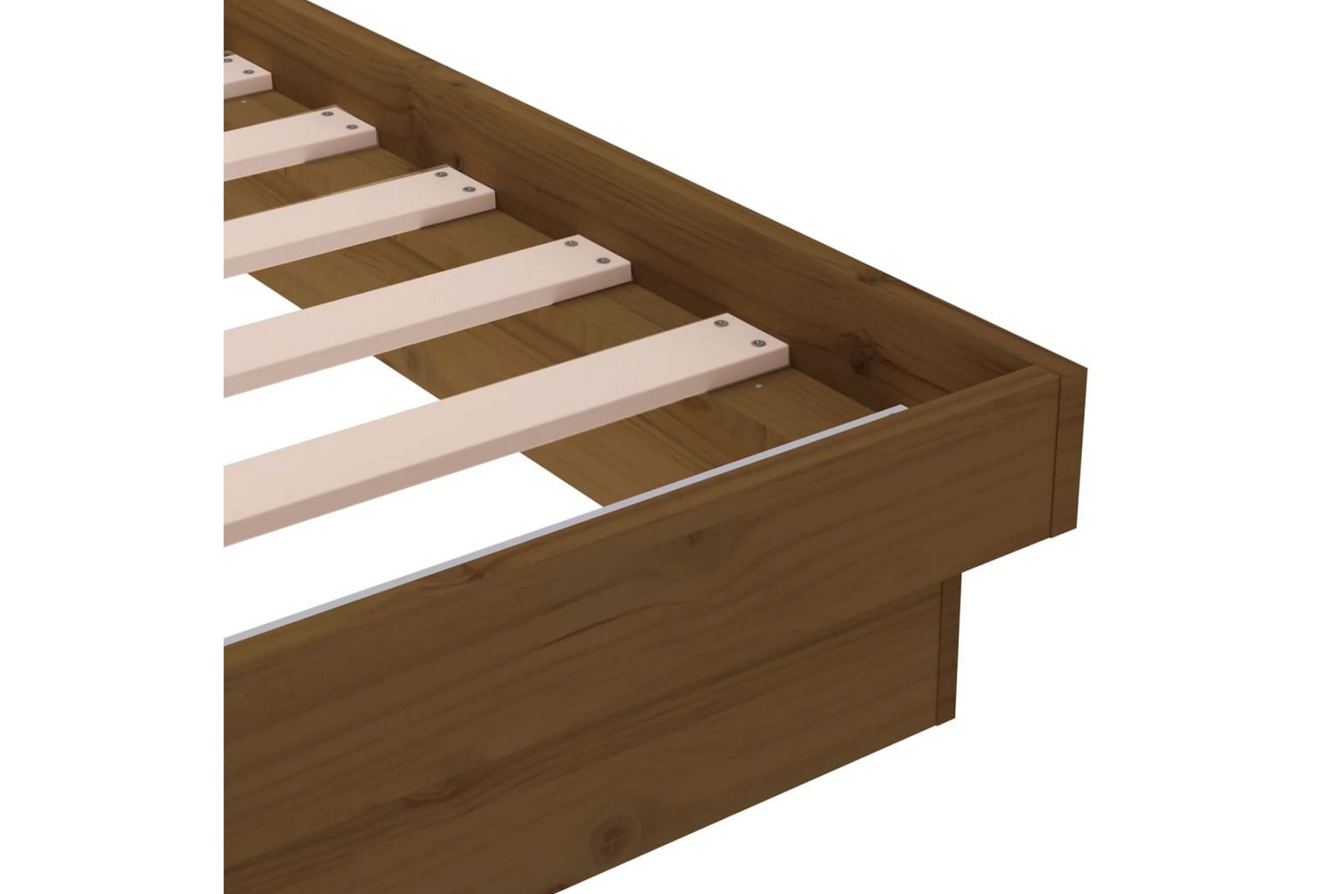 beBasic sengeramme 135x190 cm 4FT6 Double massivt træ gyldenbrun - Brun - Møbler - Senge - Sengeramme & sengestel