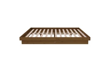 beBasic sengeramme 135x190 cm 4FT6 Double massivt træ gyldenbrun - Brun - Møbler - Senge - Sengeramme & sengestel