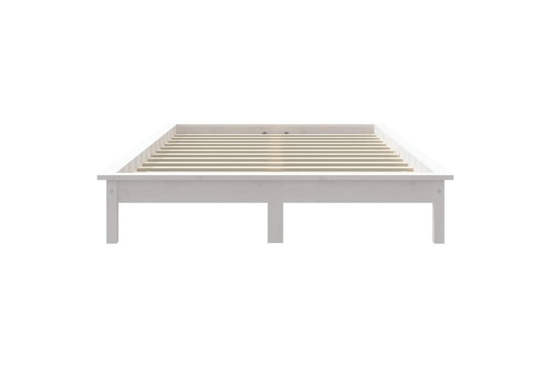 beBasic sengeramme 140x190 cm massivt fyrretræ hvid - Hvid - Sengeramme & sengestel