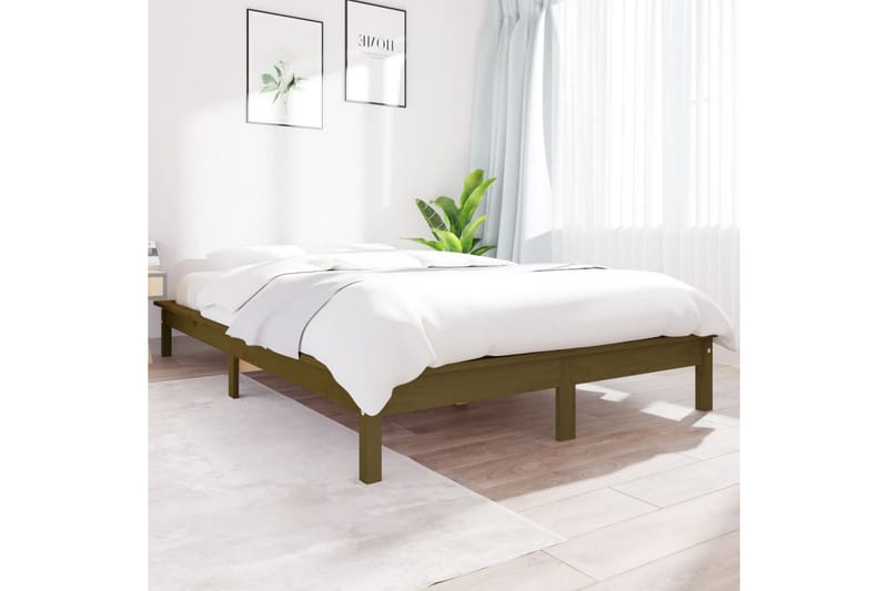 beBasic sengeramme 180x200 cm Super King massivt fyrretræ gyldenbrun - Brun - Møbler - Senge - Sengeramme & sengestel