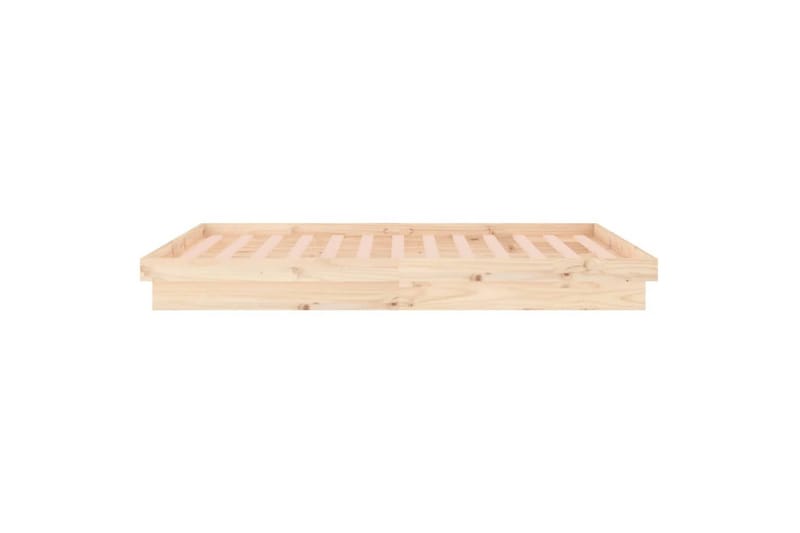 beBasic sengeramme med LED-lys 135x190 cm dobbelt massivt træ - Brun - Møbler - Senge - Sengeramme & sengestel
