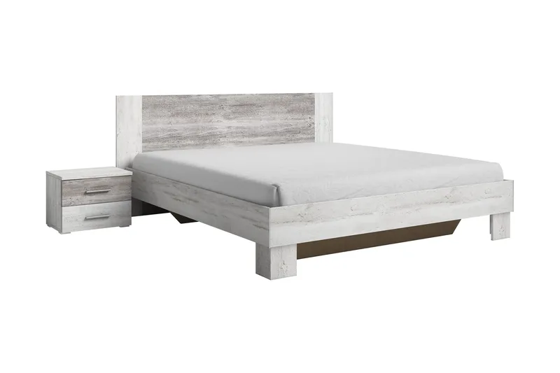 Nougan Ramsäng, Træ