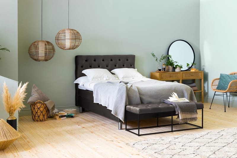 Ella Sengepakke 140x200 cm Dyb-syet hovedgavl - Mørkegrå / velour - Møbler - Senge - Komplet sengepakke
