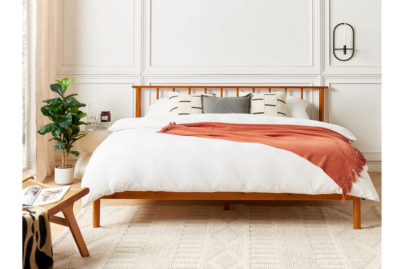 Felton Sengeramme 180x200 cm - Lyst træ - Møbler - Senge - Sengeramme & sengestel