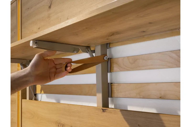 Rauk Sengeskab 211x168 cm - Hvid - Møbler - Senge - Gæsteseng & ekstraseng - Sengeskab