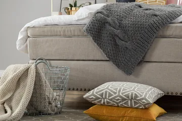Jolie Kontinentalseng 140 - Beige - Møbler - Senge - Kontinentalsenge