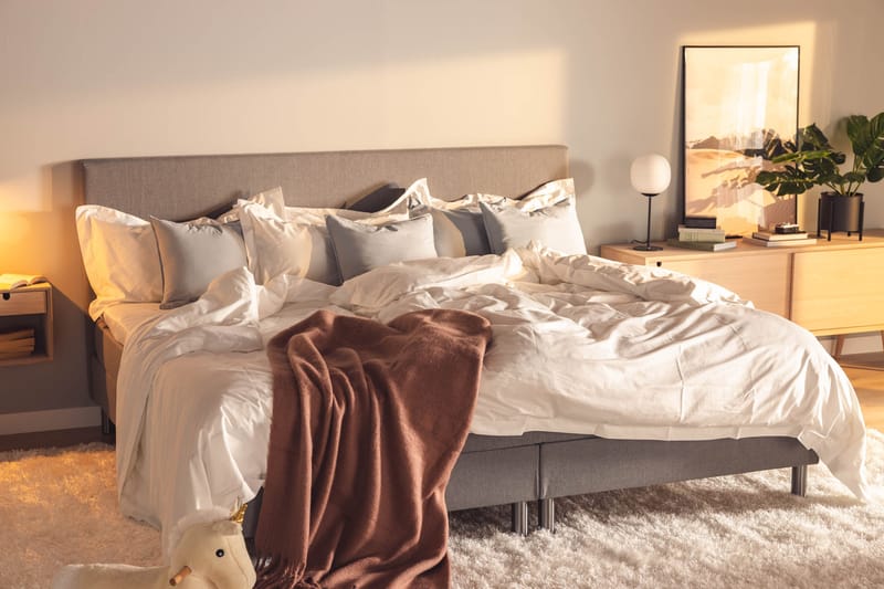 Ella Familieseng Sengepakke 240x200  cm - (+Flere valg) Lysegrå - Møbler - Senge - Kontinentalsenge