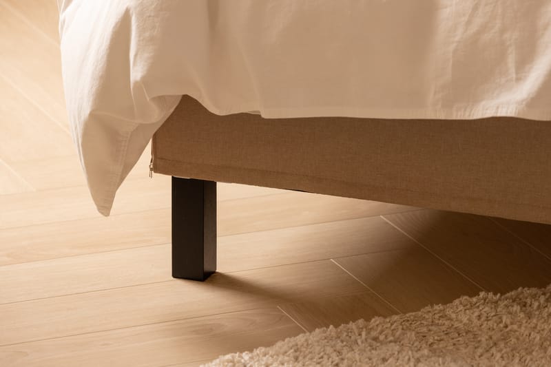 Scarlett Sengepakke 140x200 Skummadras - Dybtheftet gavl Beige - Møbler - Senge - Komplet sengepakke