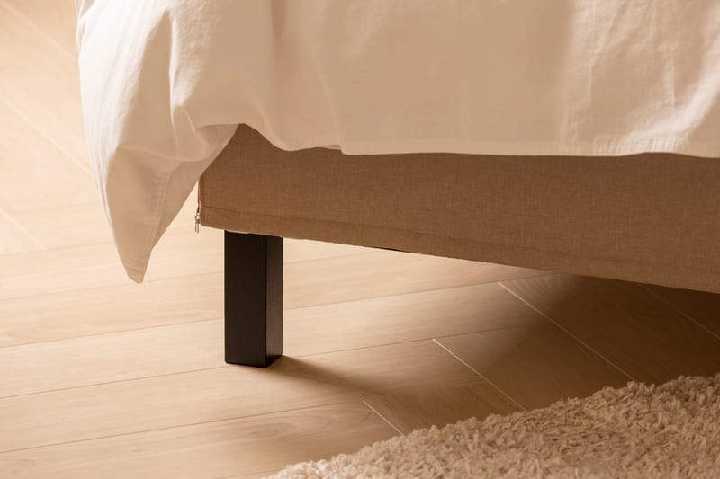 Scarlett Sengepakke 210x210 Skummadras - Dybtheftet gavl Beige - Møbler - Senge - Komplet sengepakke