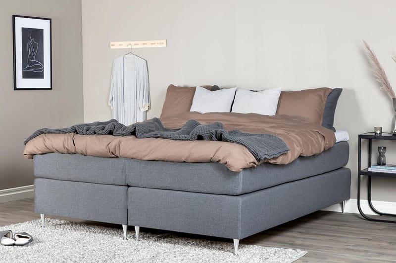 Alstad Seng 180x200 cm - Grå - Møbler - Senge - Kontinentalsenge