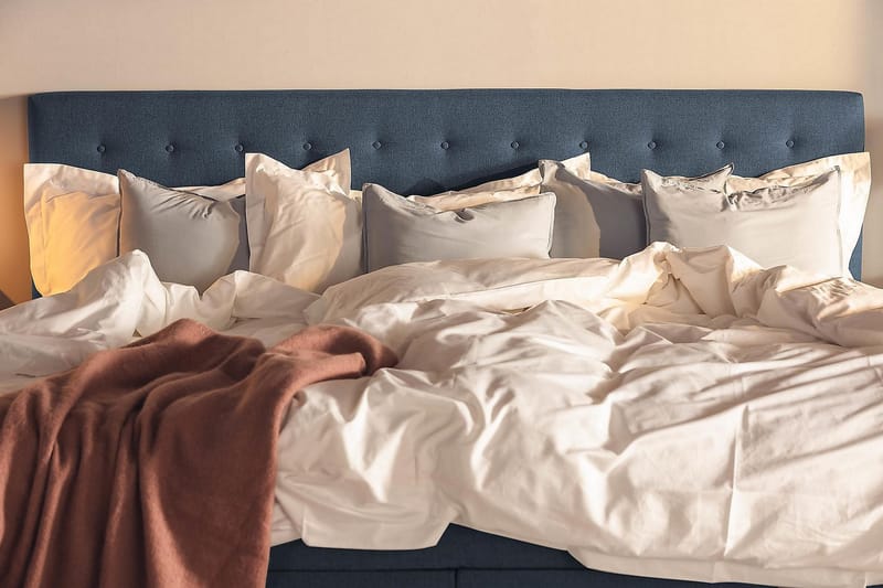 Ella Familieseng 240x210  cm - (+Flere valg) Mørkeblå - Møbler - Senge - Kontinentalsenge