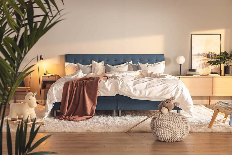 Ella Familieseng 240x210  cm - (+Flere valg) Mørkeblå - Møbler - Senge - Kontinentalsenge