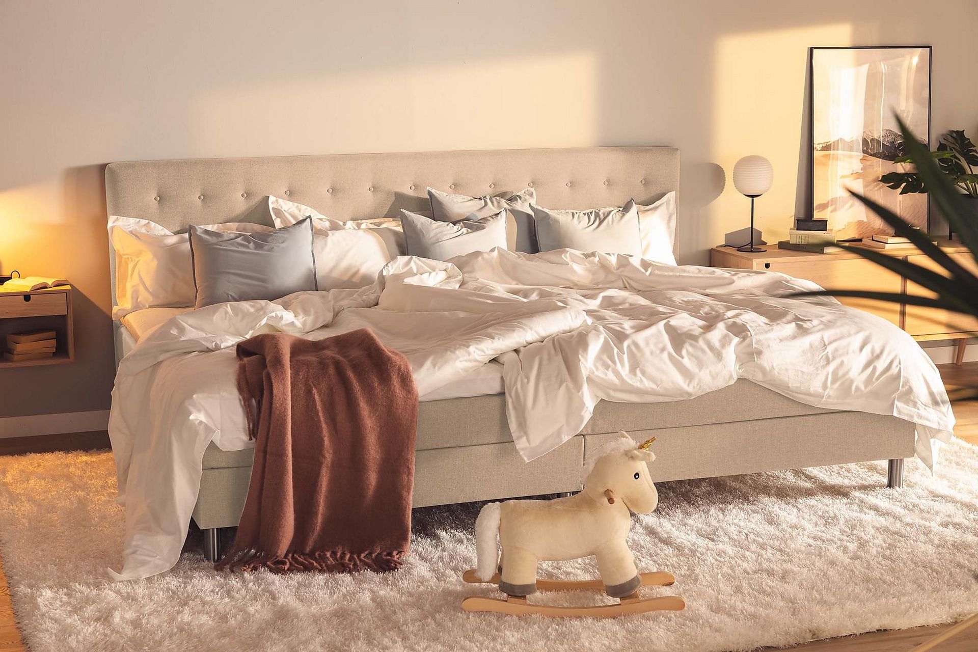 Ella Familieseng 280x200  cm - (+Flere valg) Beige - Møbler - Senge - Komplet sengepakke
