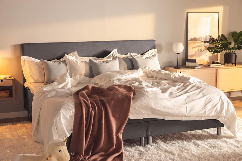 Ella Familieseng Sengepakke 240x210  cm - (+Flere valg) Mørkgrå - Møbler - Senge - Komplet sengepakke