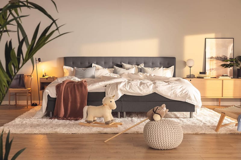 Ella Familieseng Sengepakke 280x210  cm - (+Flere valg) Mørkgrå - Møbler - Senge - Komplet sengepakke