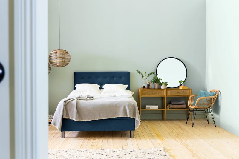 Ella Sengepakke 140x200 cm Pikeret Gavl - Mørkeblå / velour - Møbler - Senge - Kontinentalsenge