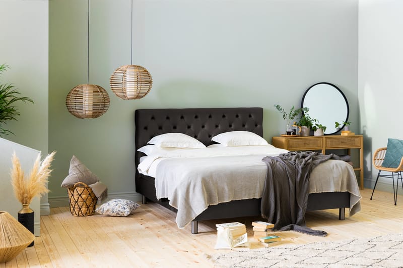 Ella Sengepakke 160x200 cm Dyb-syet hovedgavl - Mørkegrå / velour - Møbler - Senge - Komplet sengepakke