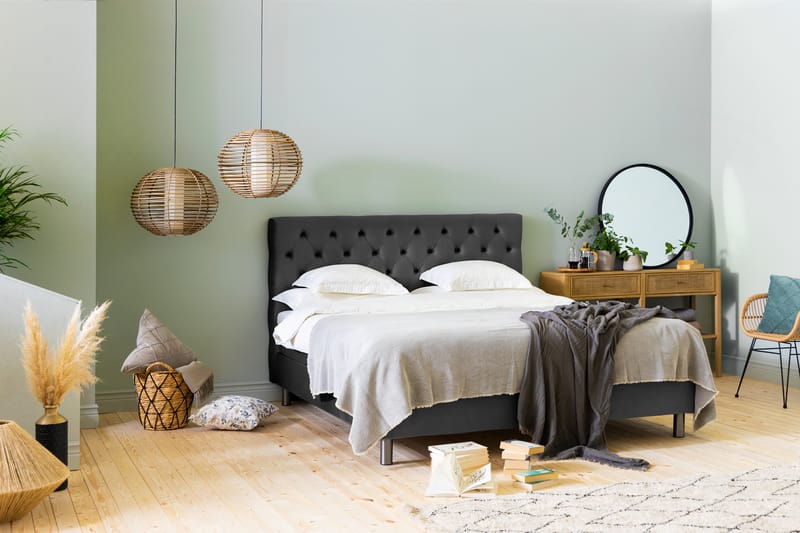 Ella Sengepakke 160x200 cm Dyb-syet hovedgavl - Mørkegrå / velour - Møbler - Senge - Komplet sengepakke