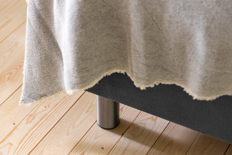 Ella Sengepakke 160x200 cm Dyb-syet hovedgavl - Mørkegrå / velour - Møbler - Senge - Komplet sengepakke