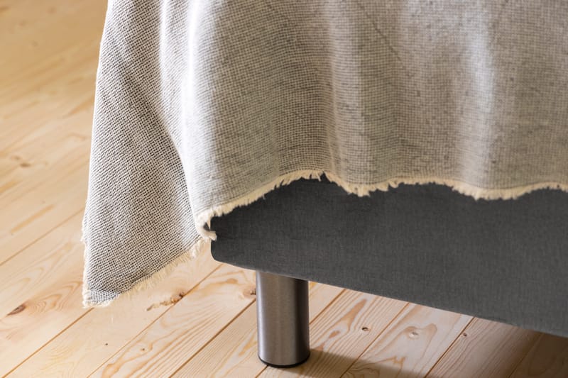 Ella Sengepakke 180x200 cm Pikeret Gavl - Lys grå / velour - Møbler - Senge - Komplet sengepakke