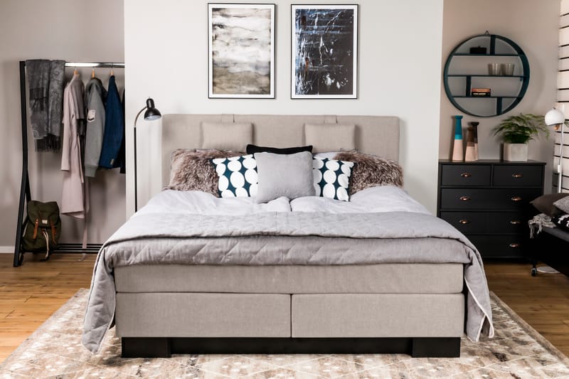 Hilton Lyx Komplet Sengepakke 210x210 - Beige - Møbler - Senge - Komplet sengepakke