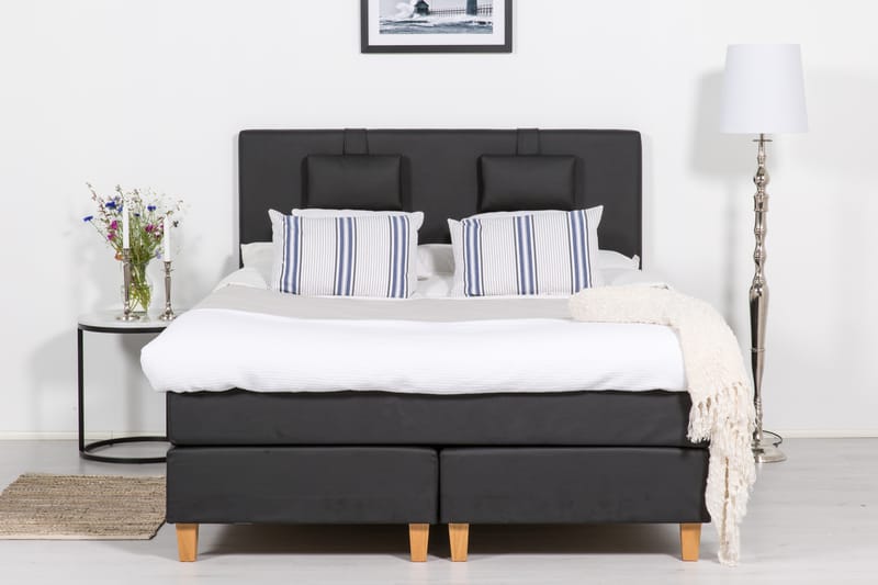 Komplet Sengepakke Hilton Lyx 160 - Sort PU/Eg - Møbler - Senge - Komplet sengepakke